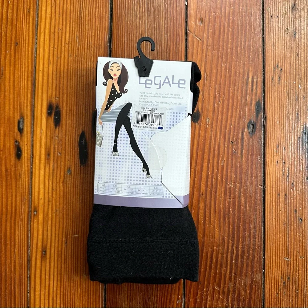 NWT Legale Plush Lined Tight Small